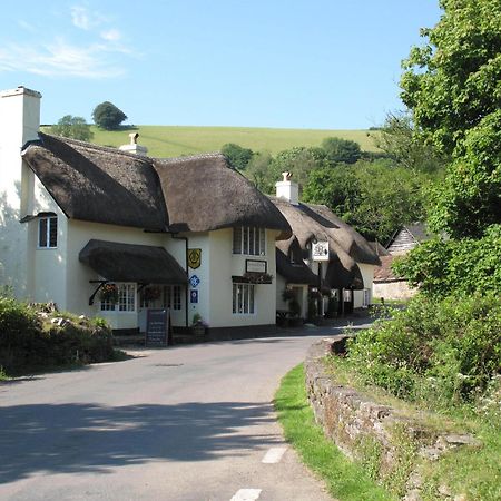 Hotel The Royal Oak Exmoor à Winsford  Extérieur photo