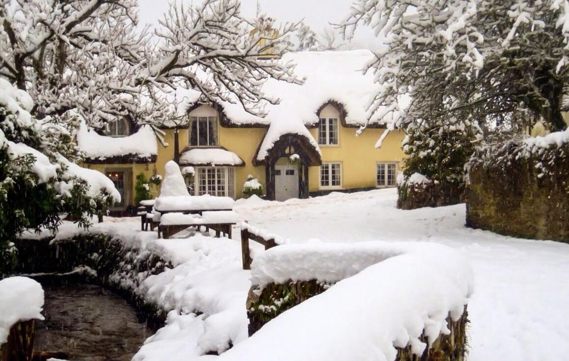 Hotel The Royal Oak Exmoor à Winsford  Extérieur photo