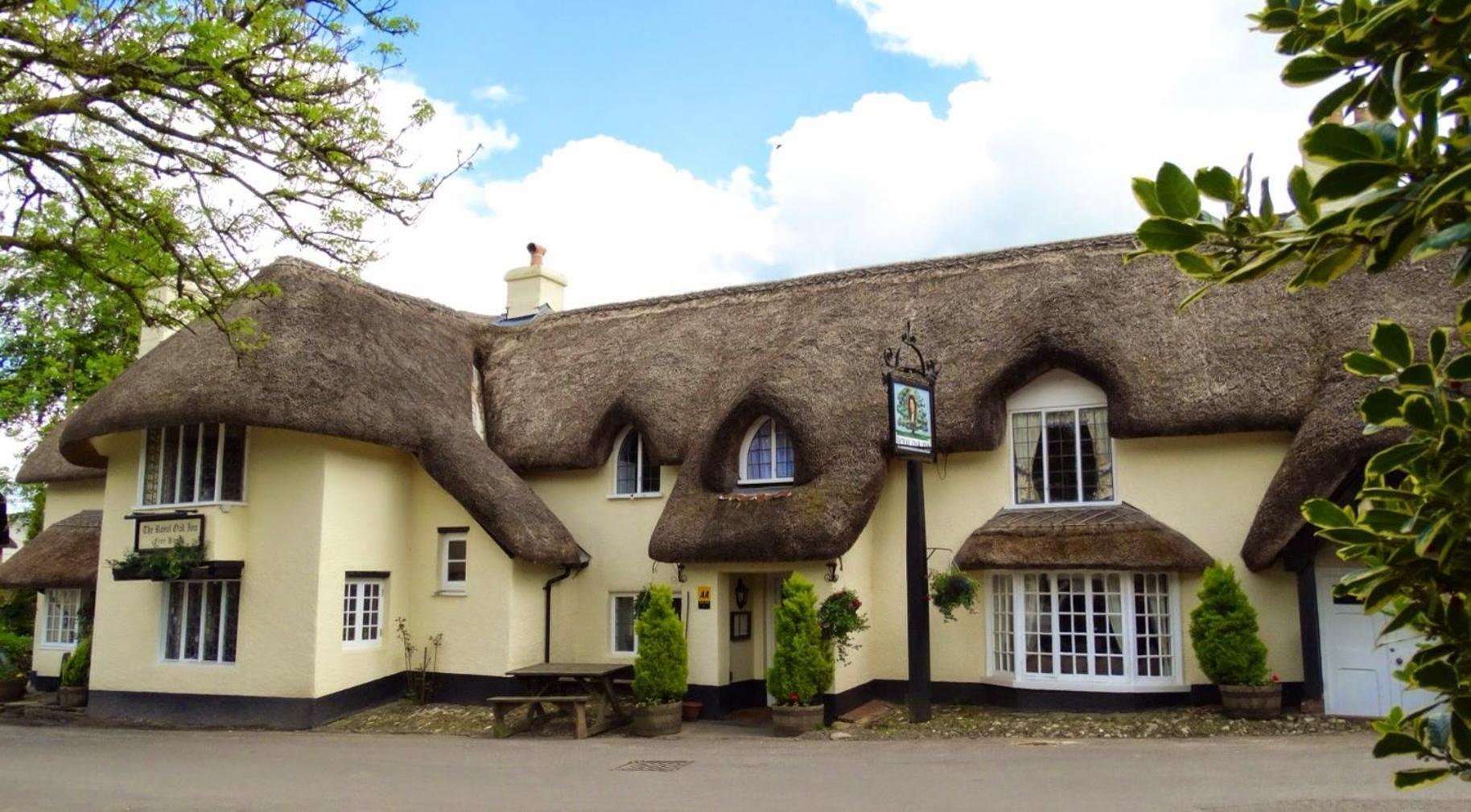 Hotel The Royal Oak Exmoor à Winsford  Extérieur photo