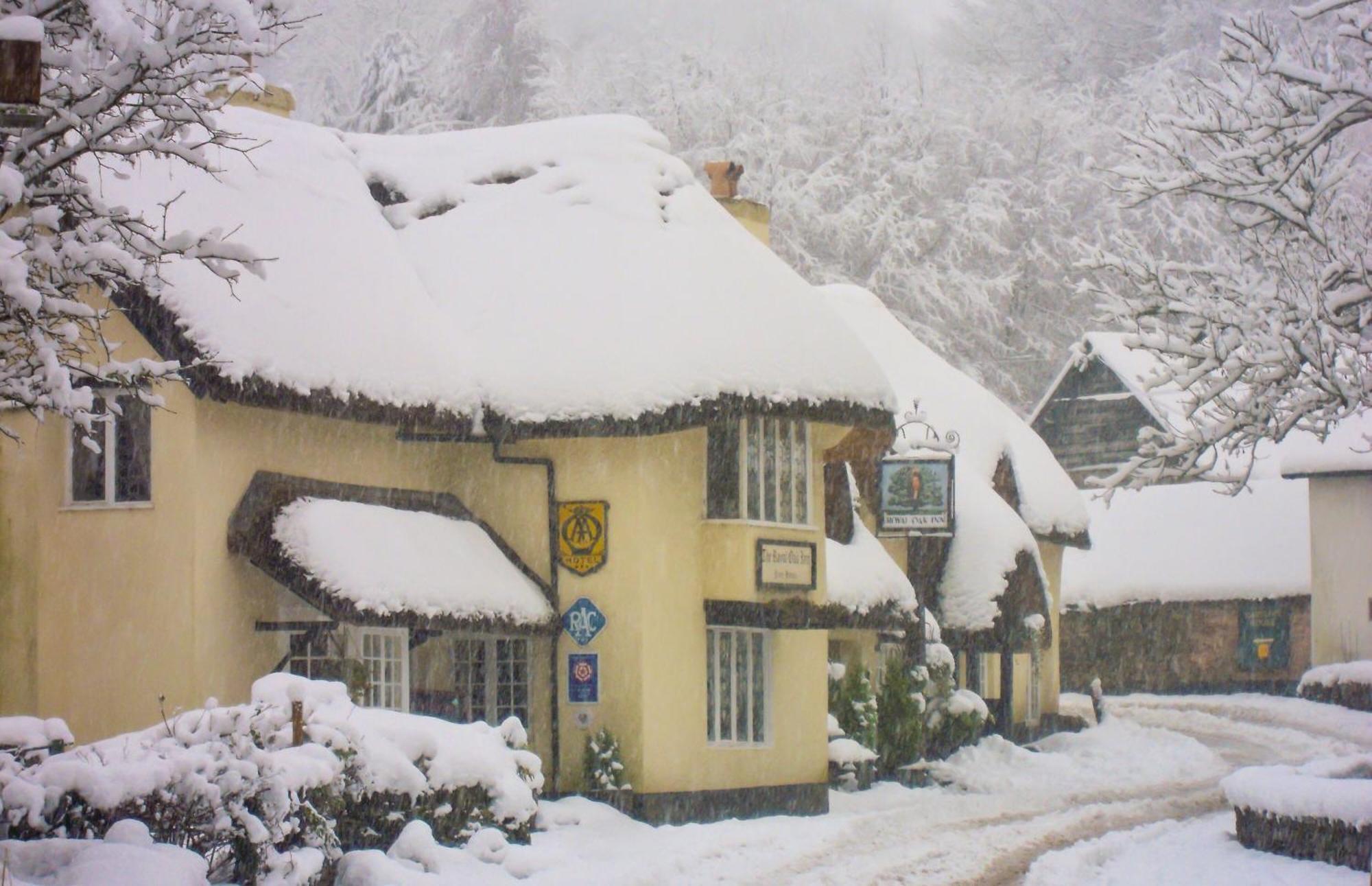 Hotel The Royal Oak Exmoor à Winsford  Extérieur photo